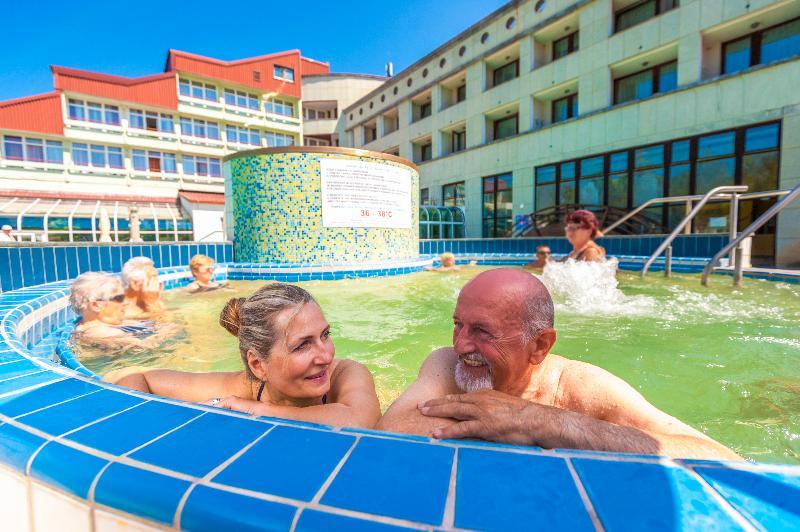 Lipa Hotel Lendava Exteriör bild